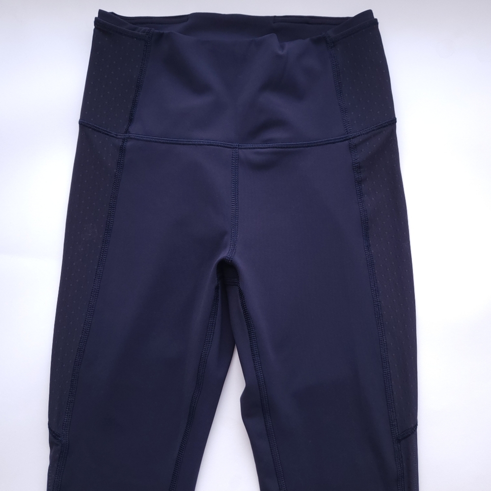 🍋Like New Lululemon Body Con Tight - Picture 6 of 11